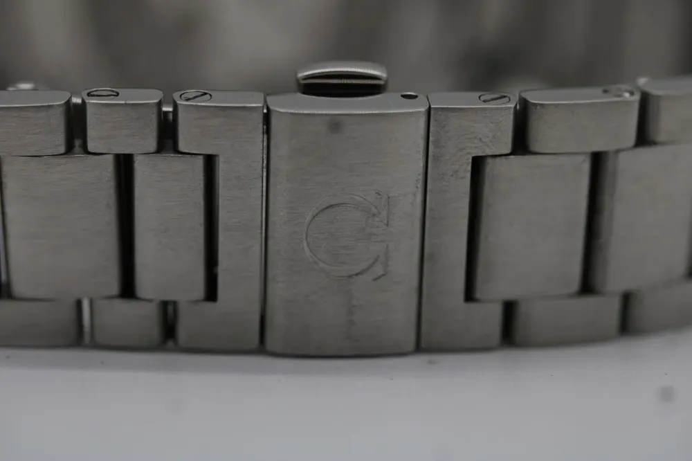 Omega Aqua Terra 150m Gents 231.10.39.61.06.001 — 2011 — Very good detail 3