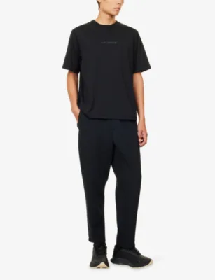 For Him Dri-Fit Logo-Text Print Woven T-Shirt in BLACK/DK SMOKE GREY, additional product view 2