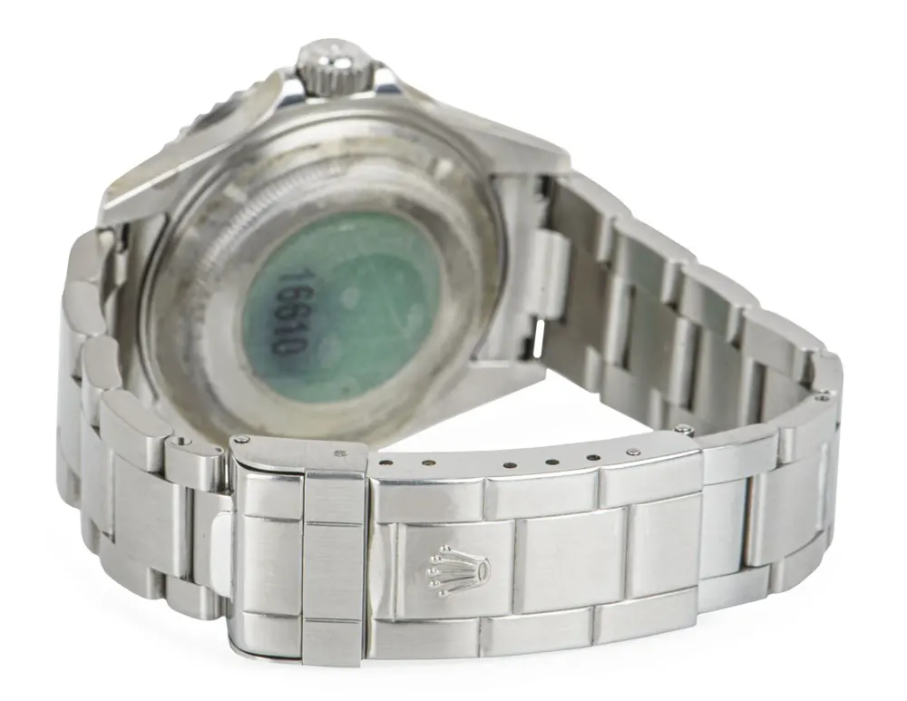 Rolex Submariner 16610 — 2006 — Excellent detail 3