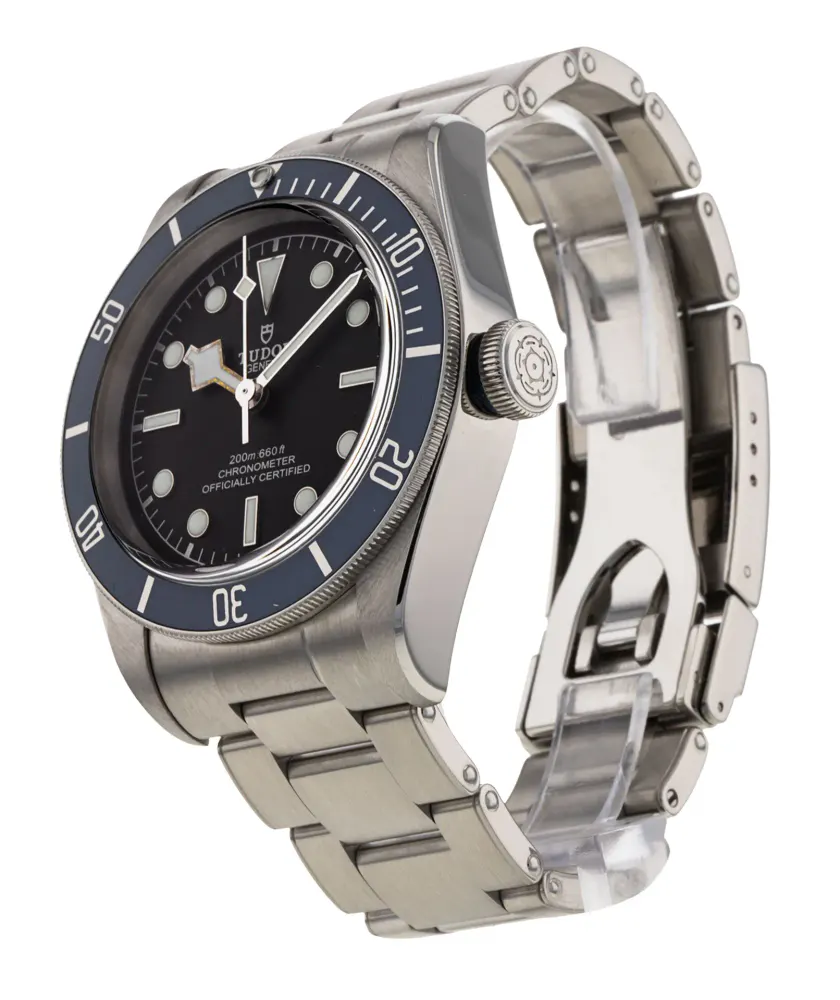 Tudor Black Bay M79230B-0008 — 2018 — Excellent detail 2