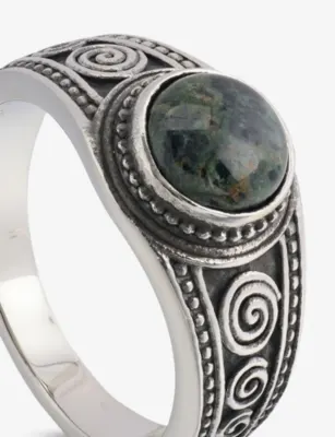 CLOCKS AND COLOURS Socrates Kambaba Jasper Stone Stainless Steel Ring - J detail 3