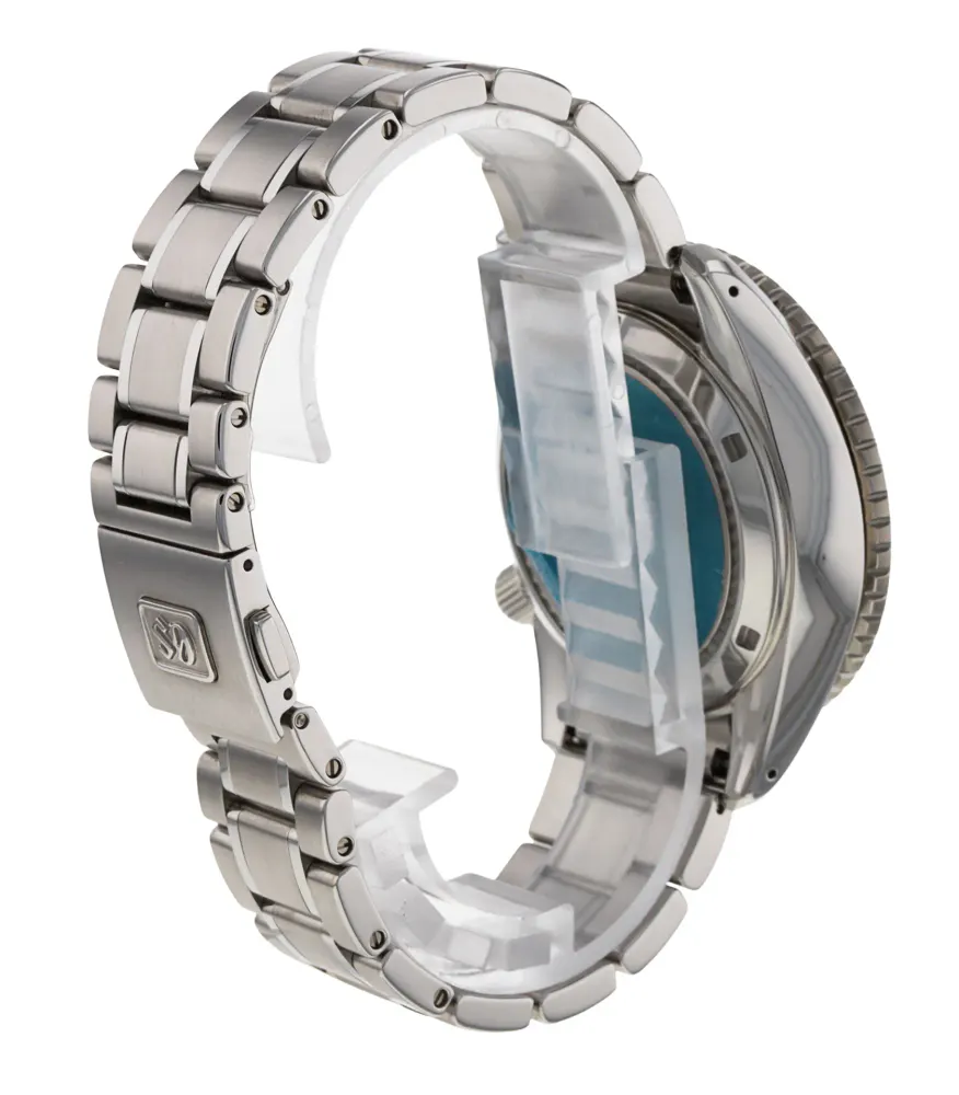 Grand Seiko Sport Collection SBGE201 — 2021 — Excellent detail 3
