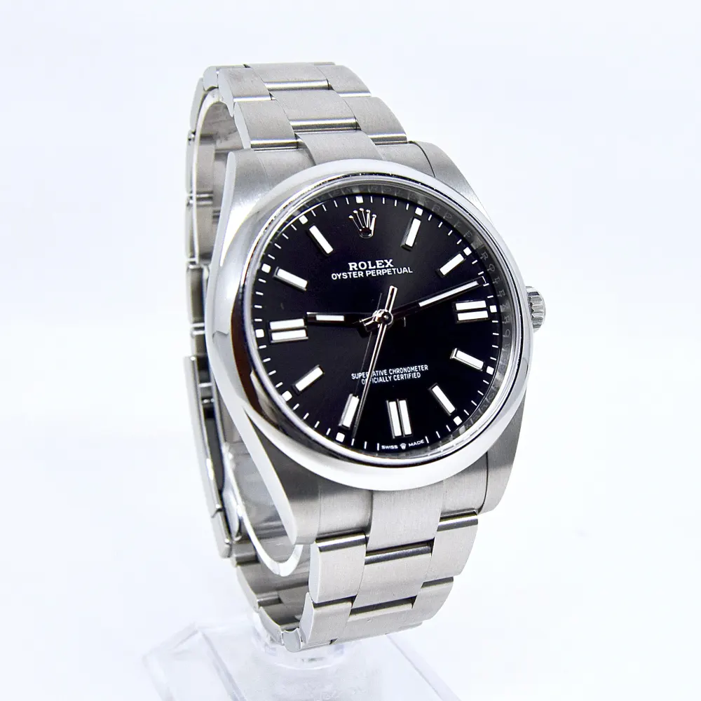Rolex Oyster Perpetual 41 134300 — 2024 — Excellent detail 2