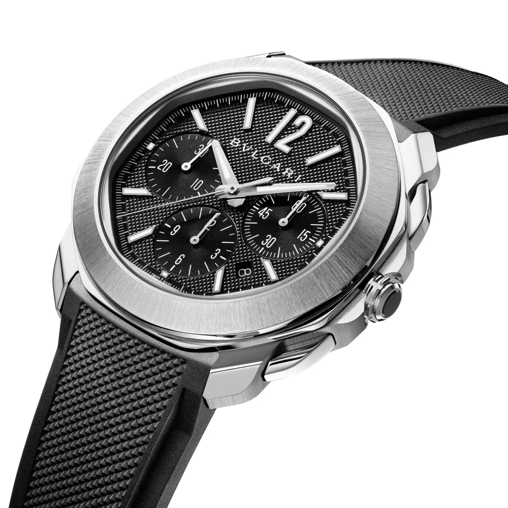 Bvlgari Stainless Steel Octo Roma 42mm Black Dial Auto Gents Interchangable Strap Chrono Watch detail 2