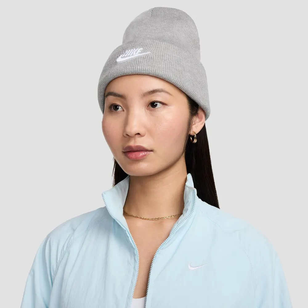Nike Peak Beanie