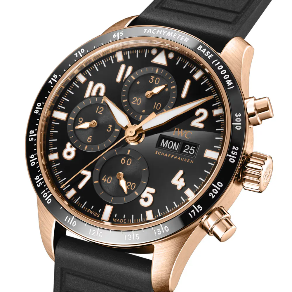 IWC Pilot's Performance Chronograph 41mm Mens Watch Black Rubber detail 2