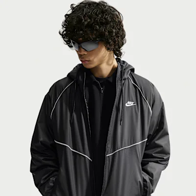Nike Windrunner Men's Loose Storm-FIT Jacket - Black/White
