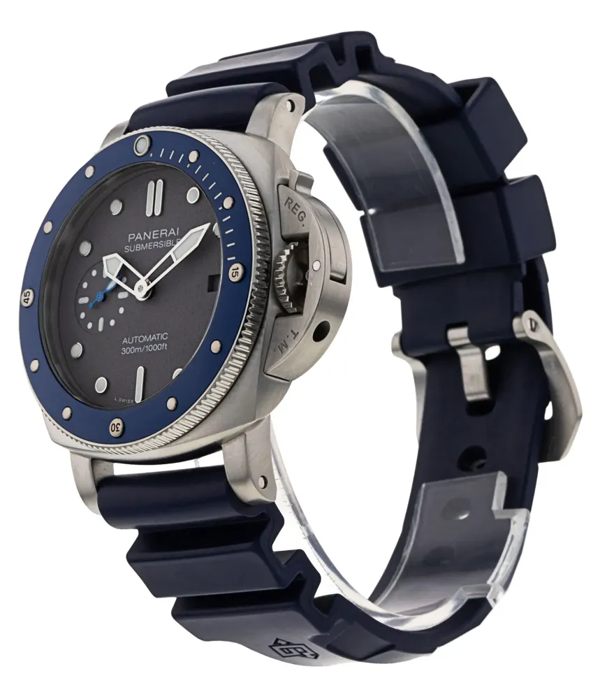 Panerai Submersible PAM00959 — 2019 — Very good in Grey, additional product view 2