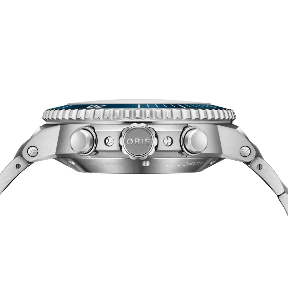 Oris Aquis Chronograph 43.5mm Mens Watch detail 3