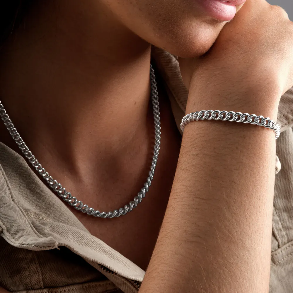 For Him Sterling Silver Graduated Curb Chain detail 2