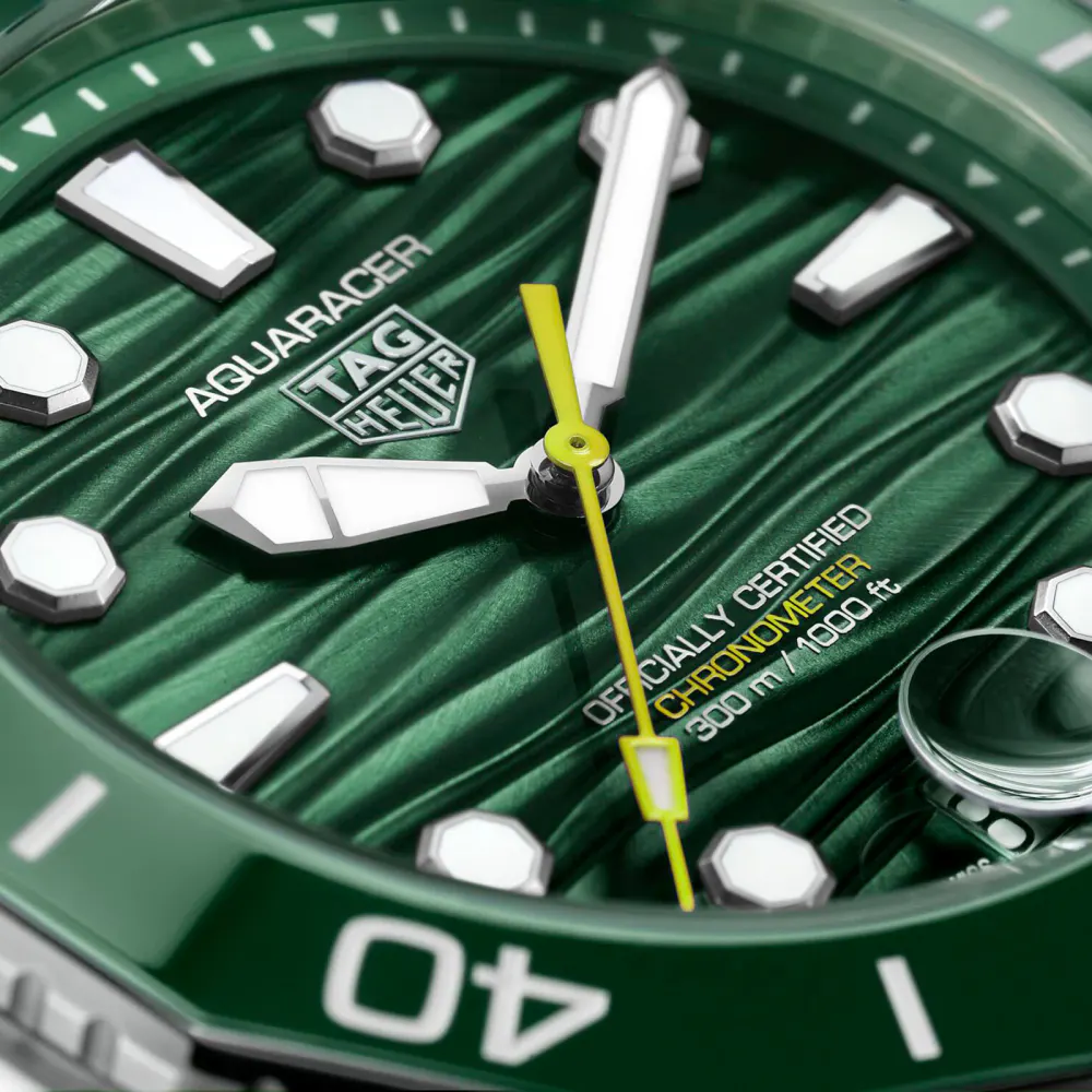 TAG Heuer Aquaracer Professional 300 Date 42mm Mens Watch Green in Green, additional product view 3