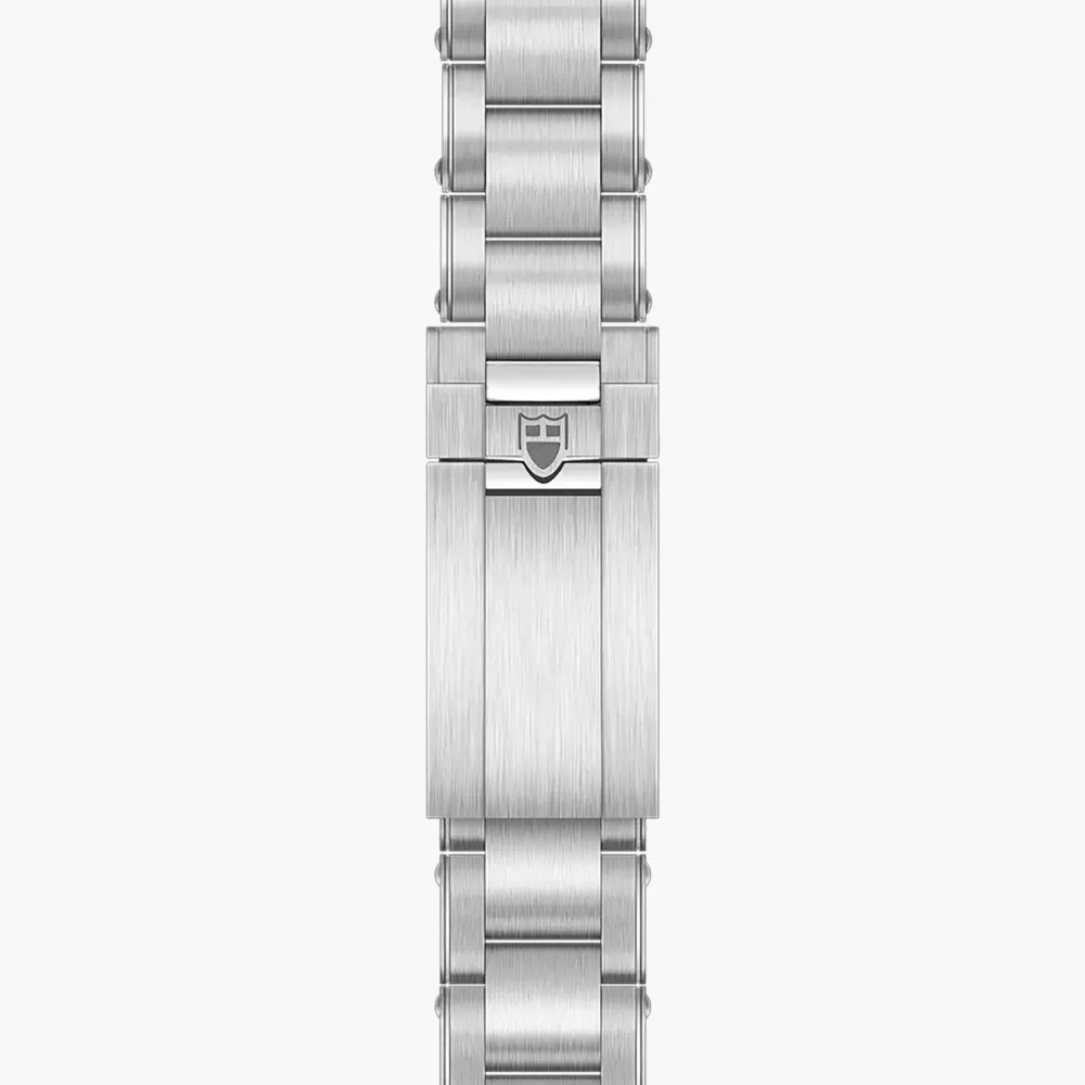 Tudor Black Bay 58 39mm Steel Case Burgundy Dial detail 3