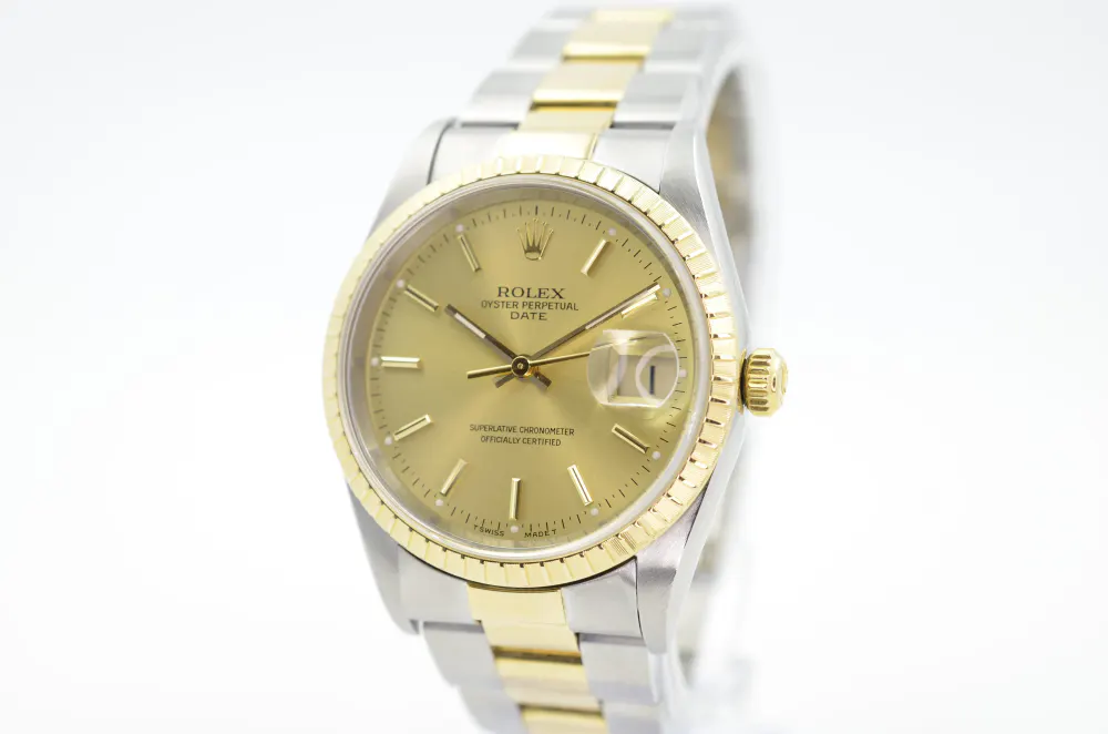 Rolex Oyster Perpetual Date 15223 — 1999 — Very good detail 2