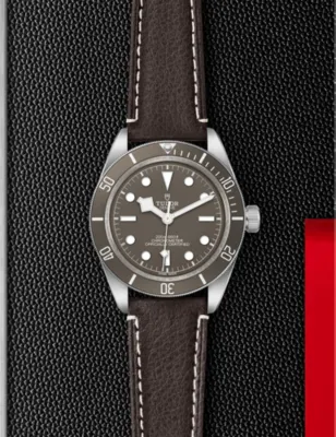 TUDOR M79010SG0001 Black Bay 58 sterling-silver and leather automatic watch detail 3