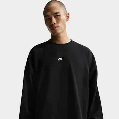 Nike Sportswear Club Men's Oversized French-Terry Crew-Neck Sweatshirt - Black/White