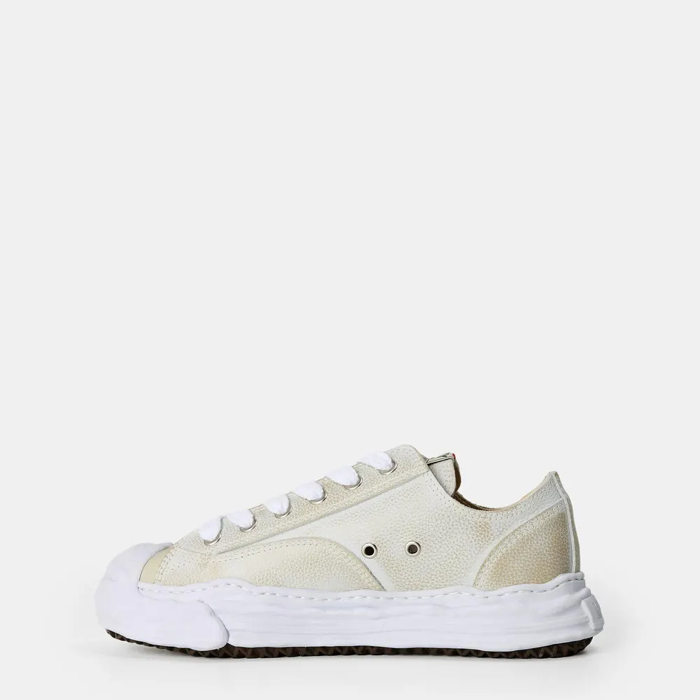 Mihara Yasuhiro Men's Hank Leather Low-Top Trainers in White, additional product view 2
