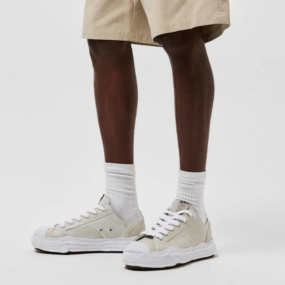 Mihara Yasuhiro Men's Hank Leather Low-Top Trainers in White, additional product view 3