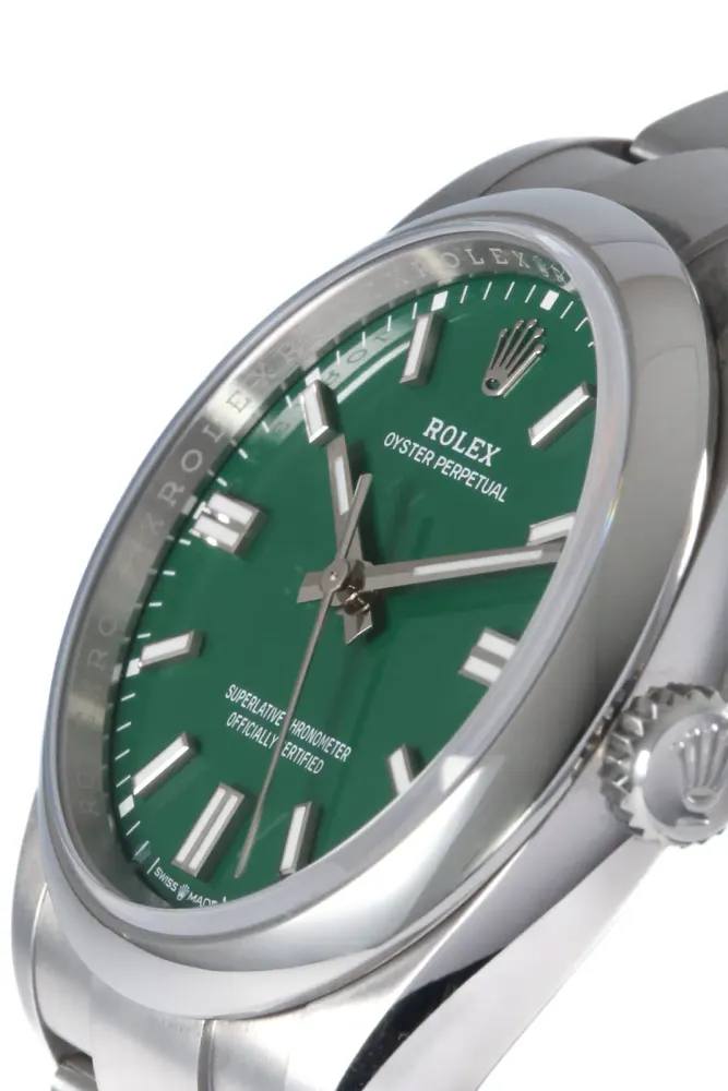 Rolex Oyster Perpetual 126000 — 2025 — Very good detail 2