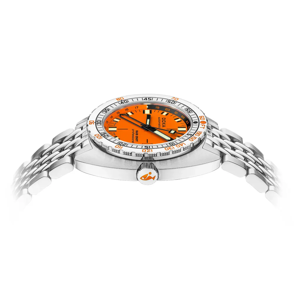 DOXA Sub 250T GMT 40mm Mens Watch Orange Stainless Steel in Orange, additional product view 3