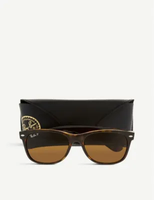 RAY-BAN RB2132 New Wayfarer tortoiseshell sunglasses detail 2