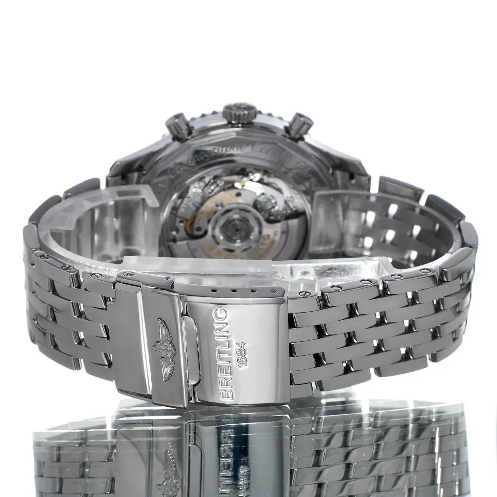 Breitling Navitimer B01 Chronograph 46 AB0127 — 2016 — Excellent detail 3