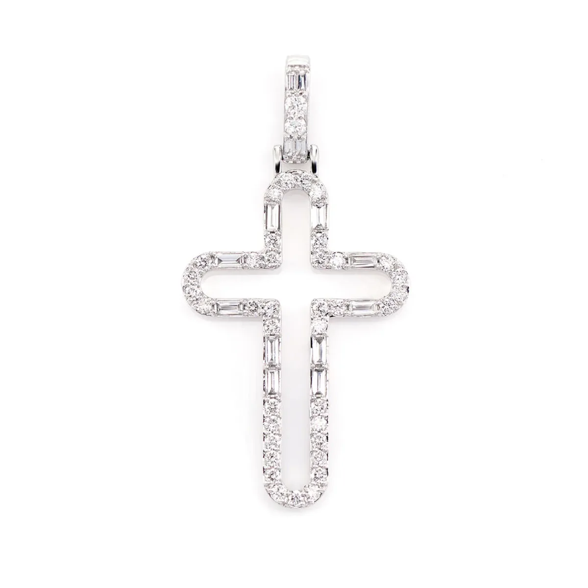 For Him Rounded Open Round and Baguette Diamond Cross Pendant in White Gold / VS / Natural Diamond – Pendant