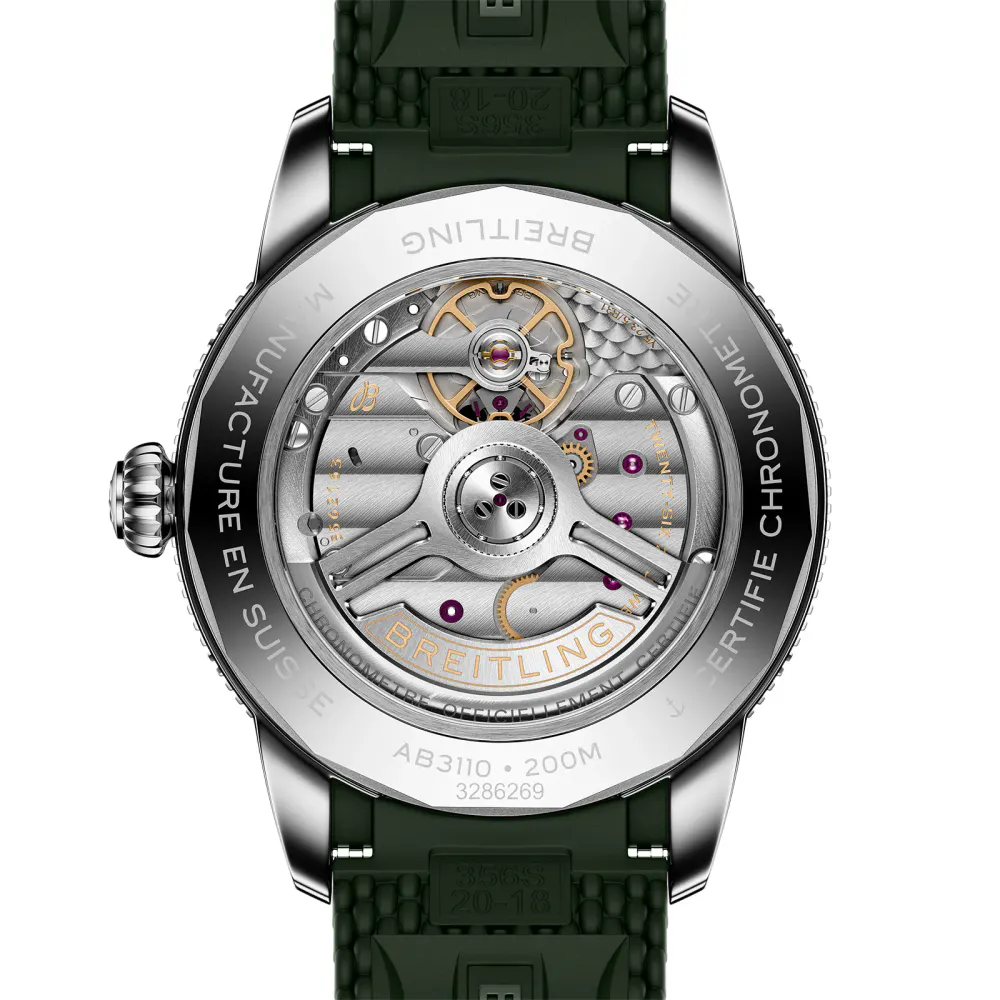 Breitling Superocean Heritage B31 Automatic 40mm Mens Watch Green Rubber detail 2
