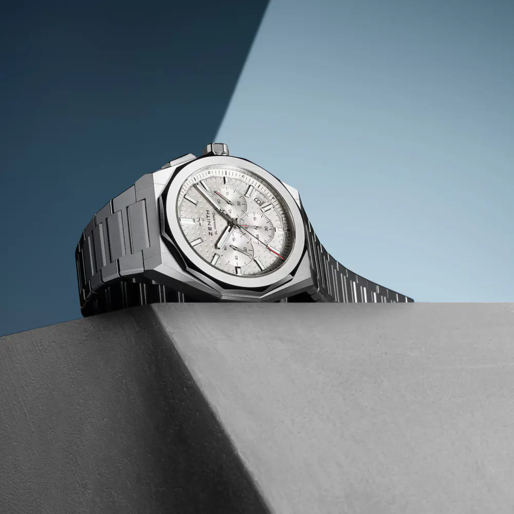 Zenith Defy Skyline Chronograph 42mm Mens Watch Silver Interchangeable Strap detail 2