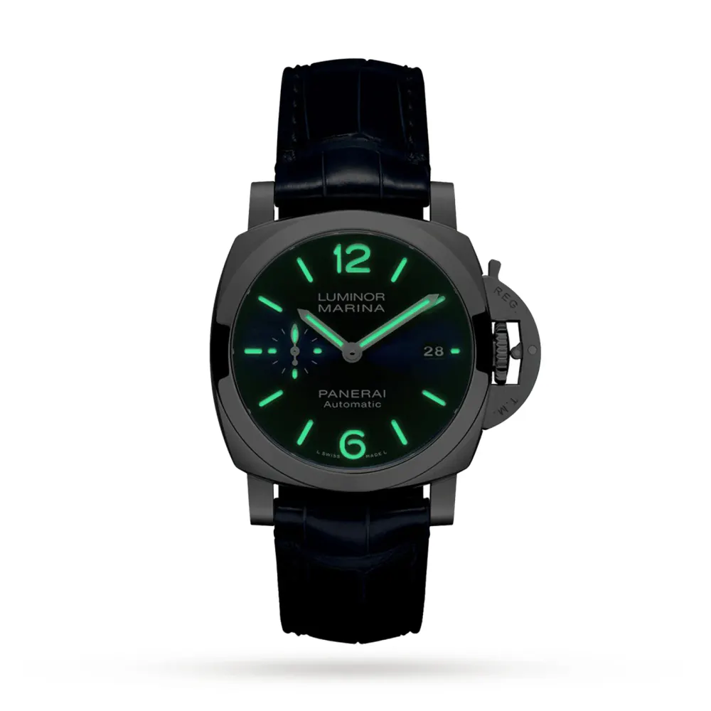 Panerai Luminor Quaranta Automatic 40mm Mens Watch detail 2