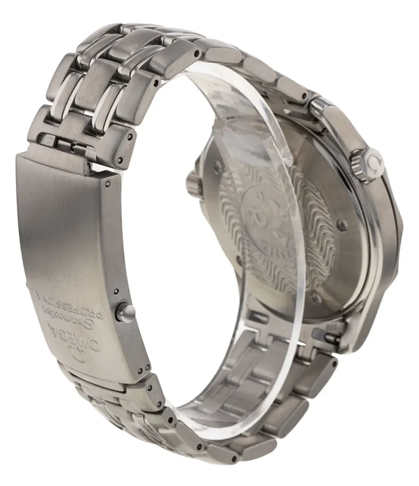 Omega Seamaster 300m 2531.80.00 — 2002 — Very good detail 3