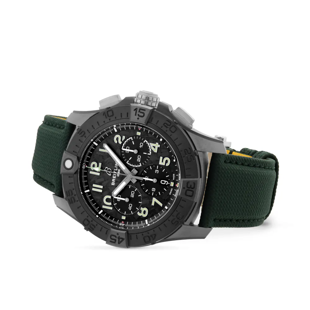 Breitling Super Avenger B01 Chronograph 46mm Mens Watch Green detail 3