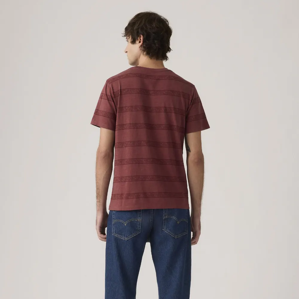 Levis Men's Classic Pocket Cotton Short-Sleeve Crew-Neck T-Shirt detail 3