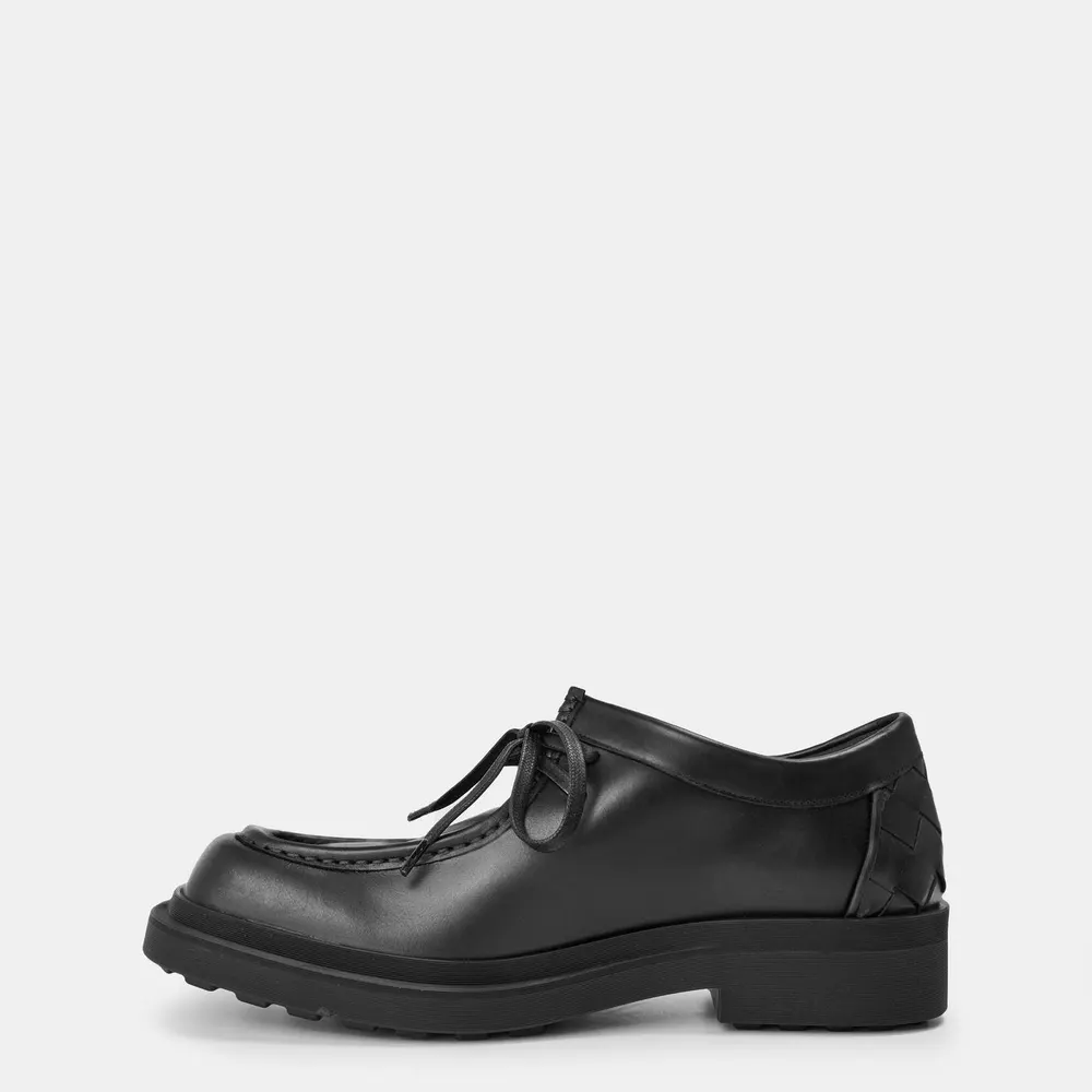 Bottega Veneta Men's Flat Ankle Boots in Black, additional product view 2