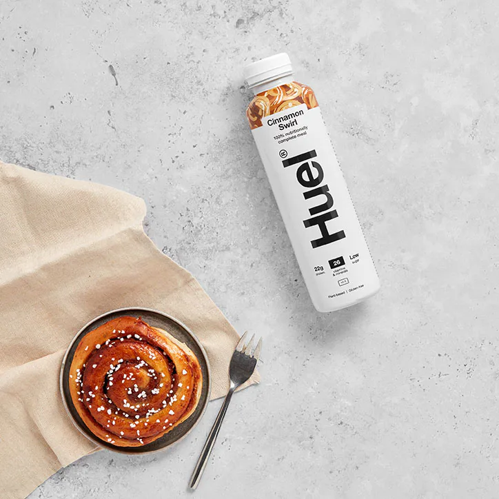 Huel 100% Nutritionally Complete Cinnamon Swirl 500ml detail 2