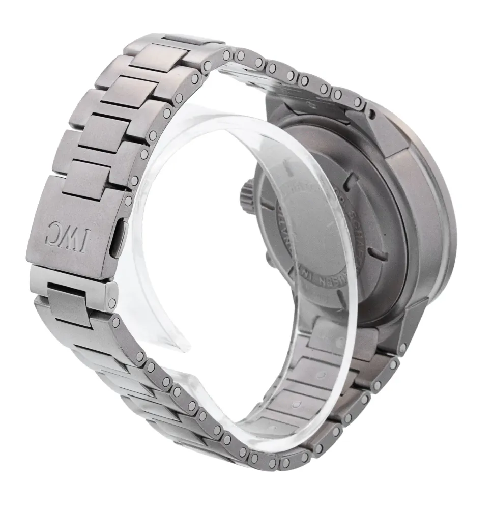 IWC GST Chronograph IW370701 — 2005 — Very good detail 3