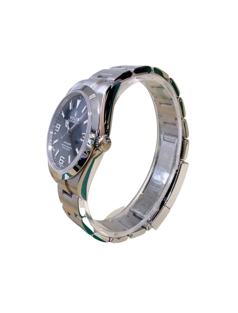Rolex Explorer 214270 — 2016 — Excellent detail 2