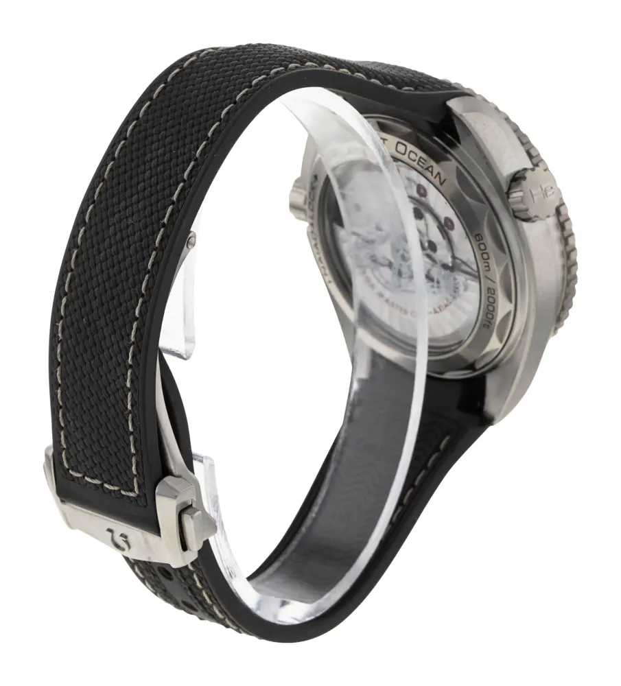 Omega Planet Ocean 215.32.44.21.01.002 — 2024 — Excellent detail 3