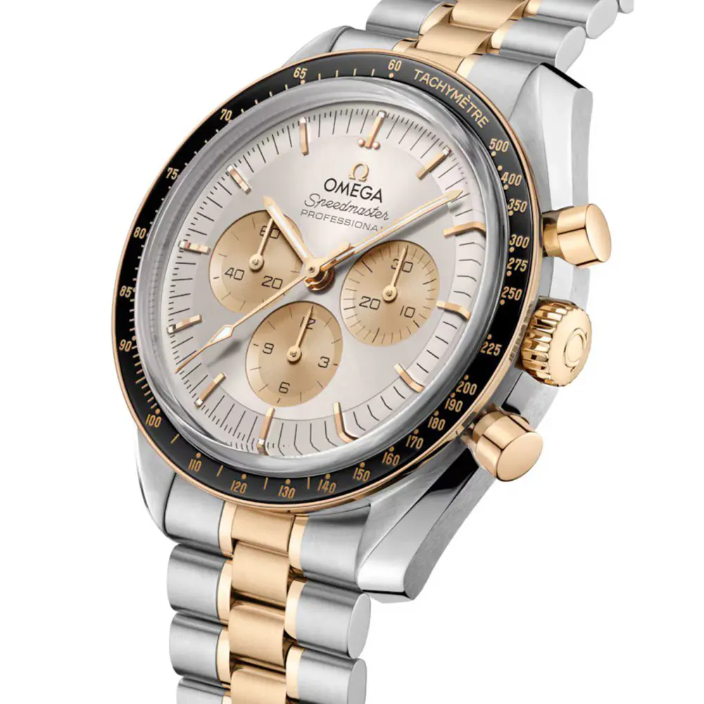 Omega Speedmaster Moonwatch Professional 42mm Mens Watch Moonshine Gold detail 2