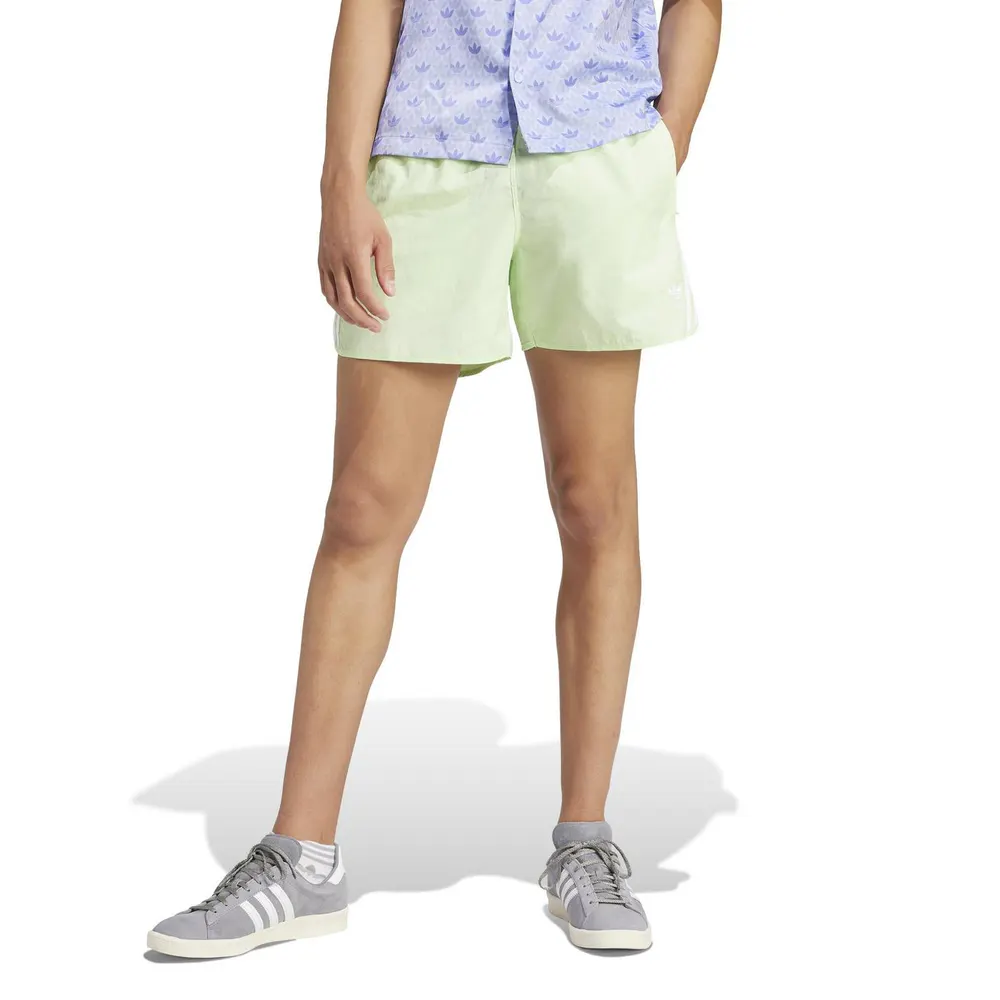 adidas Originals Men's Woven Tracksuit Shorts detail 2