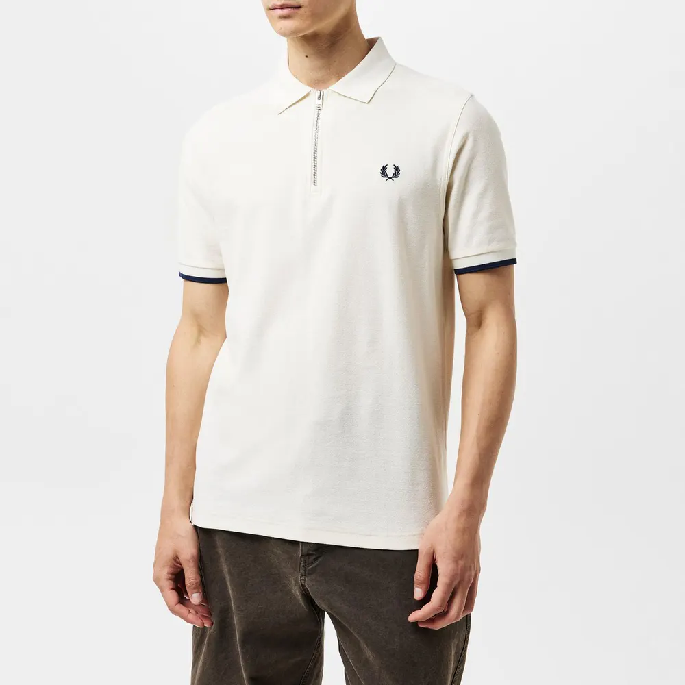 Fred Perry Men's Crepe Zipped Short-Sleeve Polo Shirt detail 3