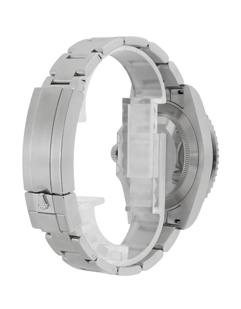 Rolex Submariner 124060 — 2025 — Very good detail 3