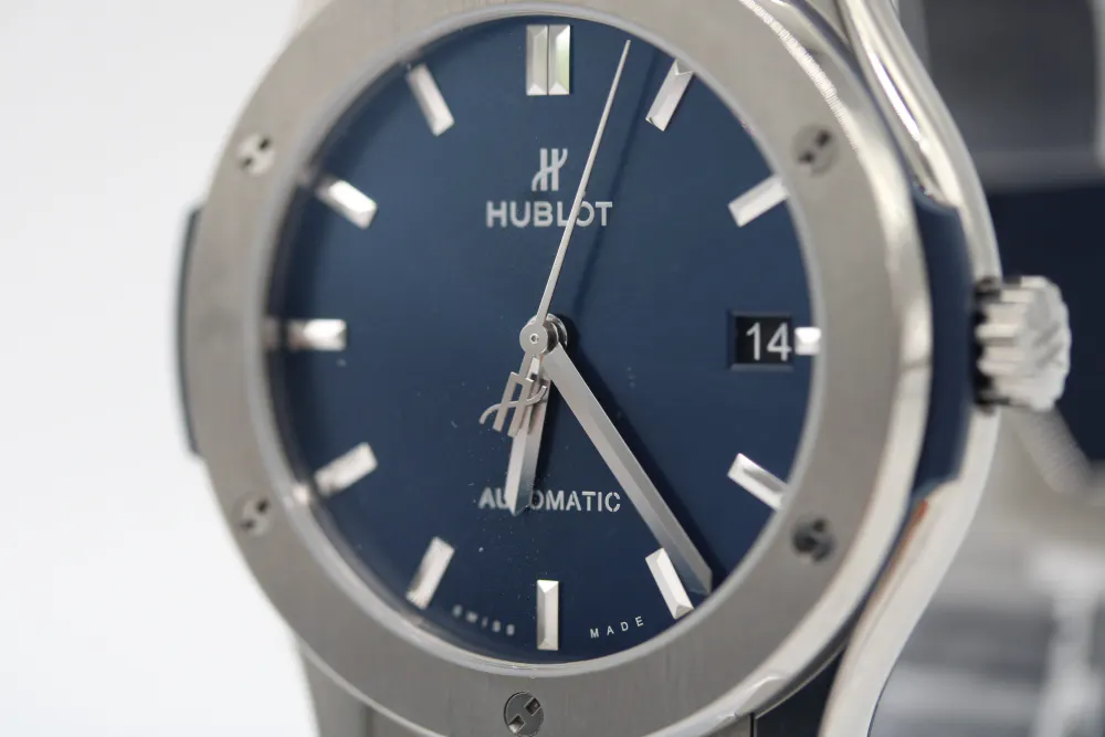 Hublot Classic Fusion 511.NX.7170.RX — 2025 — Good in Blue Baton, additional product view 2