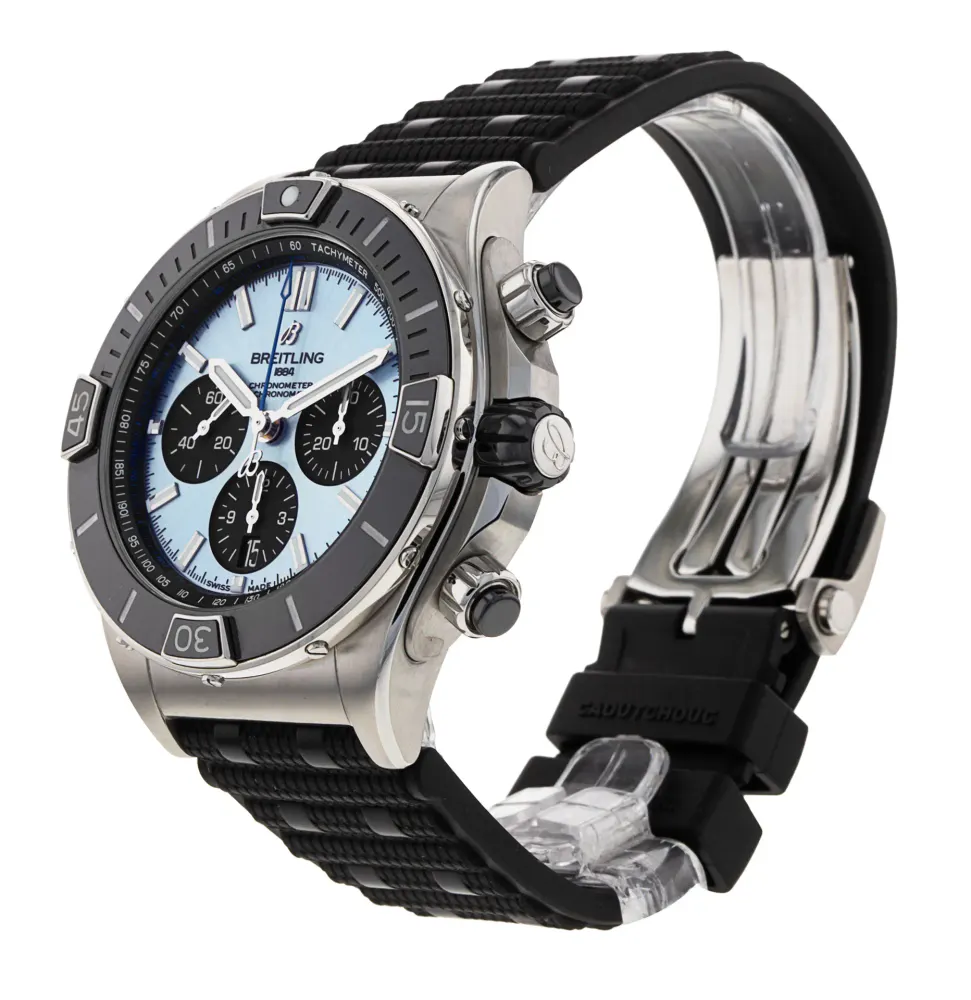 Breitling Super Chronomat B01 44 PB0136 — 2024 — Excellent detail 2