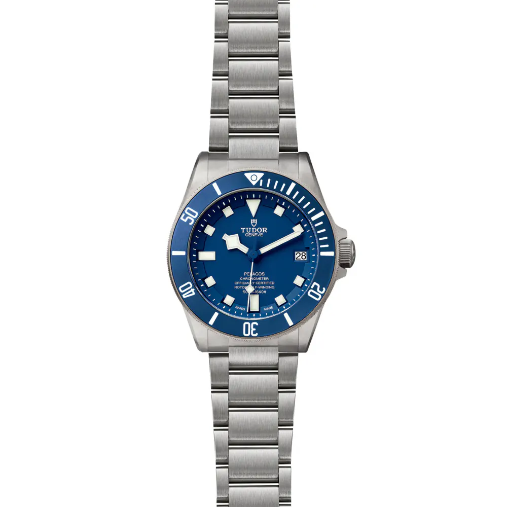 Tudor Pelagos 42mm Titanium Manufacture Calibre MT5612 detail 2