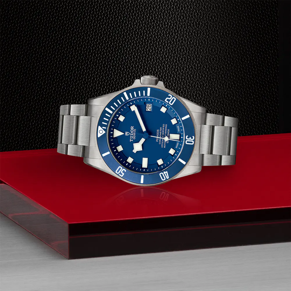 Tudor Pelagos 42mm Titanium Manufacture Calibre MT5612 detail 3