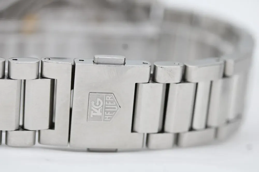 Tag Heuer Carrera WAR201C.BA0723 — 2019 — Good detail 3