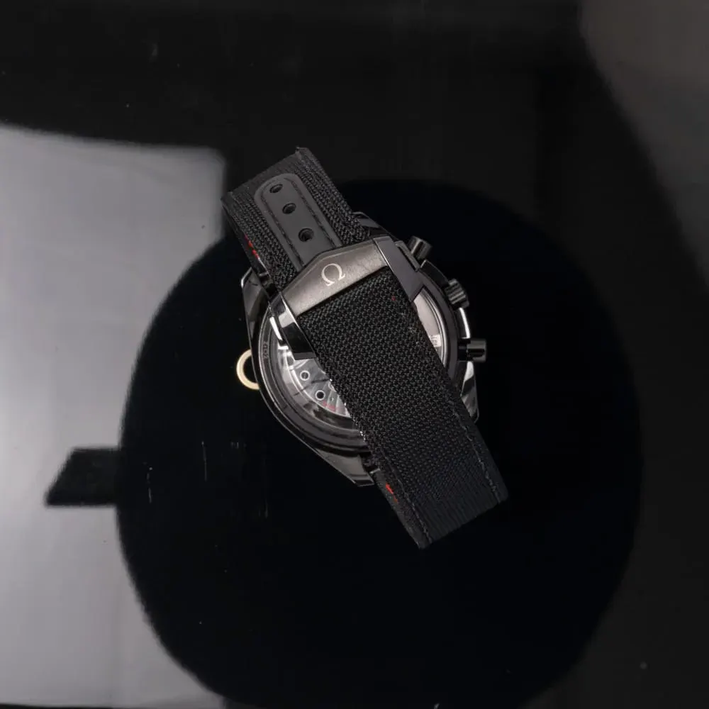 Omega Speedmaster Dark Side of the Moon 311.92.44.51.01.007 — 2019 — Excellent detail 3