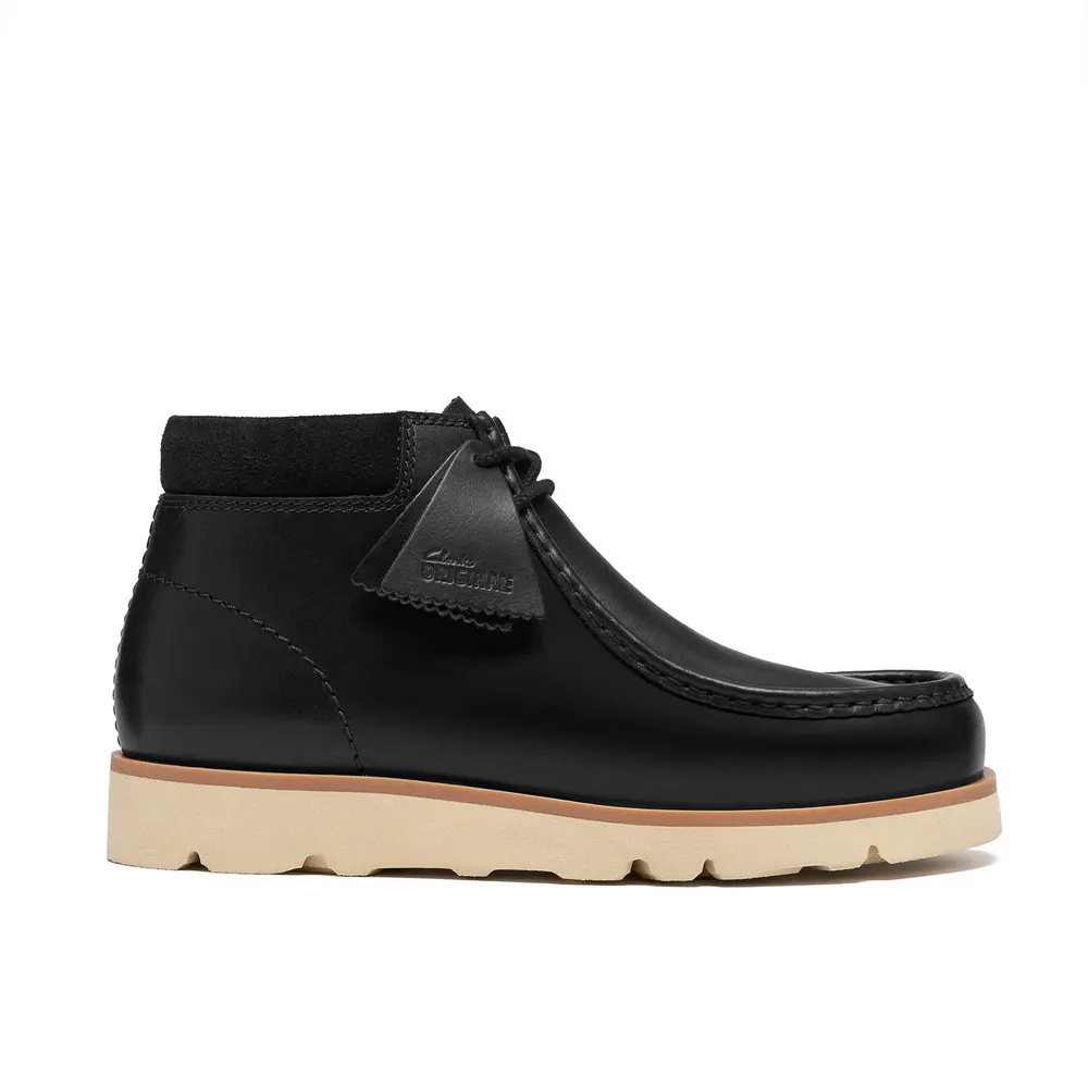 Clarks Originals Men's Wallabee Orkhon Leather Chukka Boots