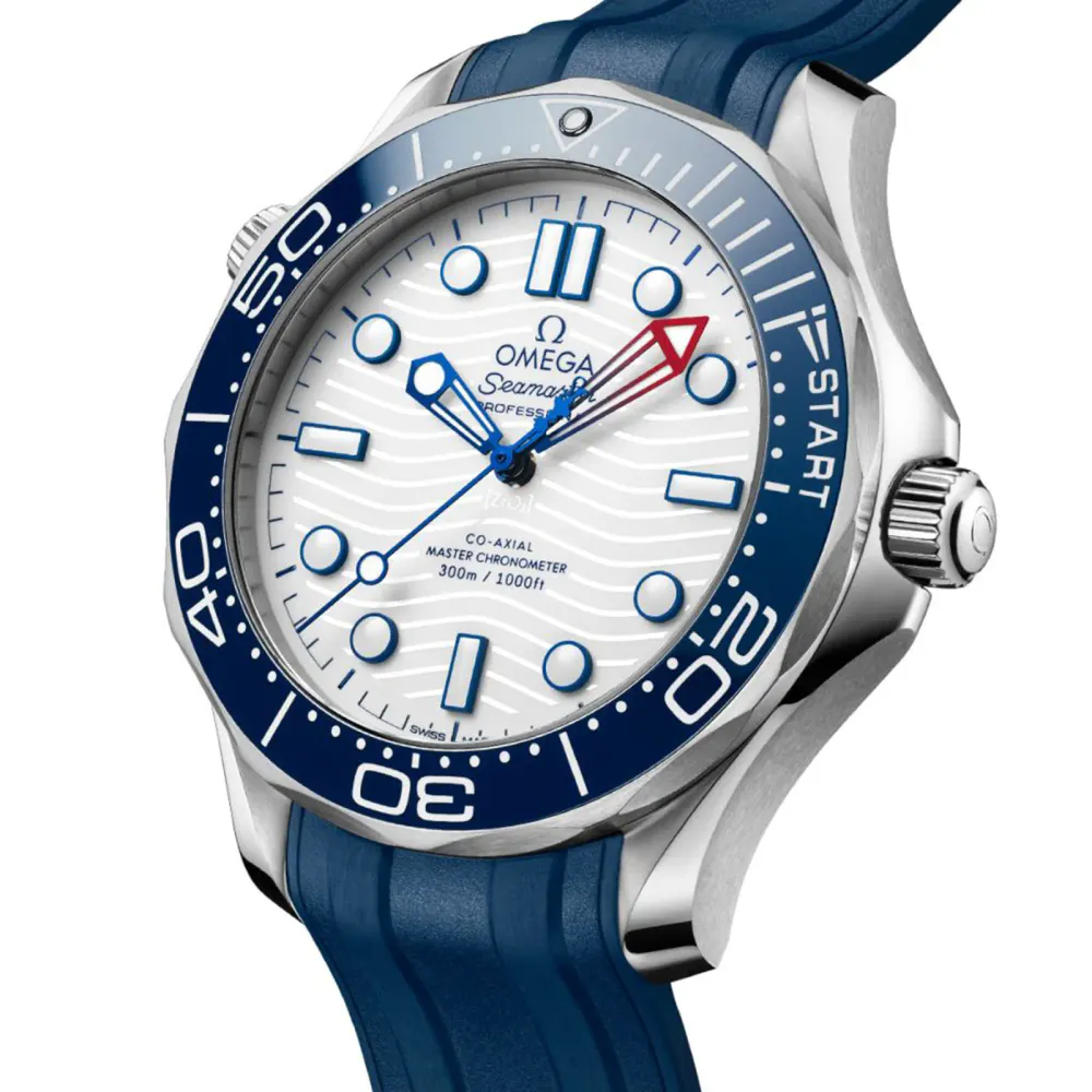 Omega Seamaster Diver 300M Americas Cup 42mm Mens Watch White Rubber Strap detail 2