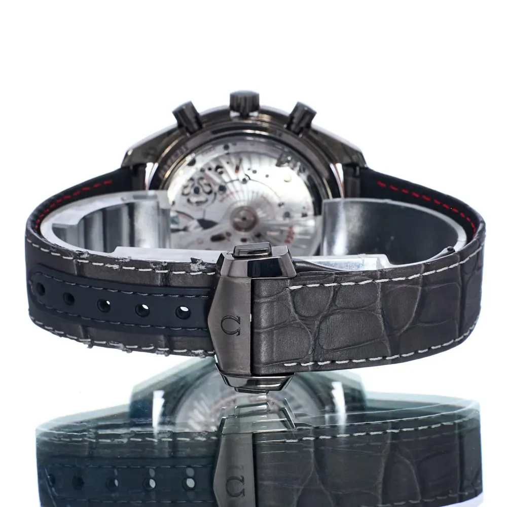 Omega Speedmaster Dark Side of the Moon 311.63.44.51.99.001 — 2017 — Excellent detail 3